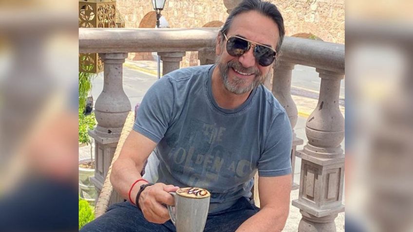 Marco Antonio Solís deja en shock las redes al posar junto a tres de sus cuatro mujeres