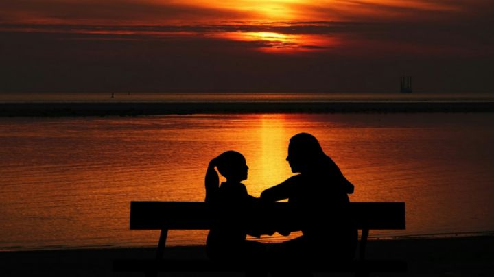 ¡Atención, padres!  Estos consejos los ayudarán a hablar con sus hijos de ETS