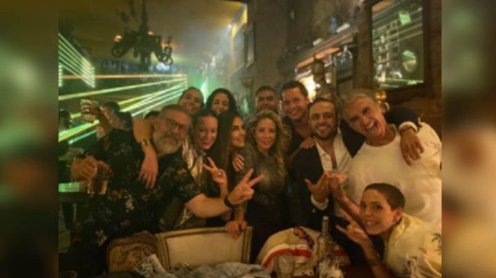 ¿Covifiesta? Alejandro Fernández celebra su medio siglo de vida con enorme festejo