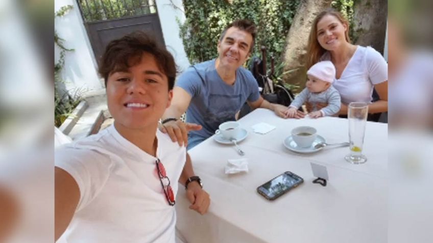 Ataque de ternura: Adrián Uribe presume el inolvidable momento de sus hijos, Gael y Emily