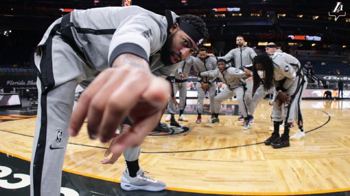 Los Lakers reaccionan y se aprovechan del peor equipo de la NBA para poder ganar