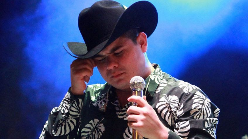 Destrozado y melancólico: Alfredo Olivas reaparece en VIDEO tras el asesinato de su hermano