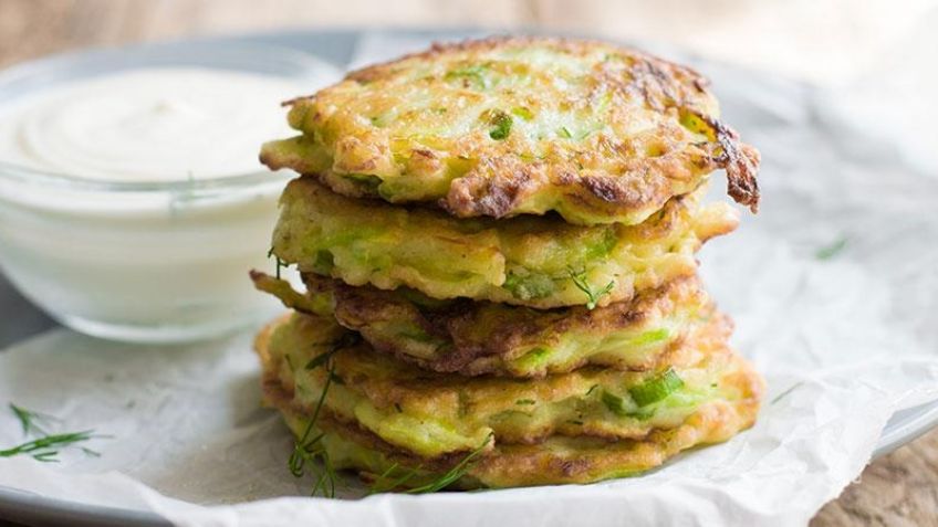 Prepara estas tortitas de espinaca y deja que su saludable sabor te sorprenda