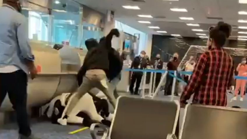 VIDEO: Pelea campal estalla en Aeropuerto Internacional de Miami; hay un detenido