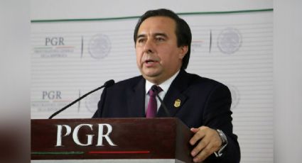 FGR gira nueva orden de aprehensión contra Tomás Zerón por caso Ayotzinapa; ya tiene Ficha Roja