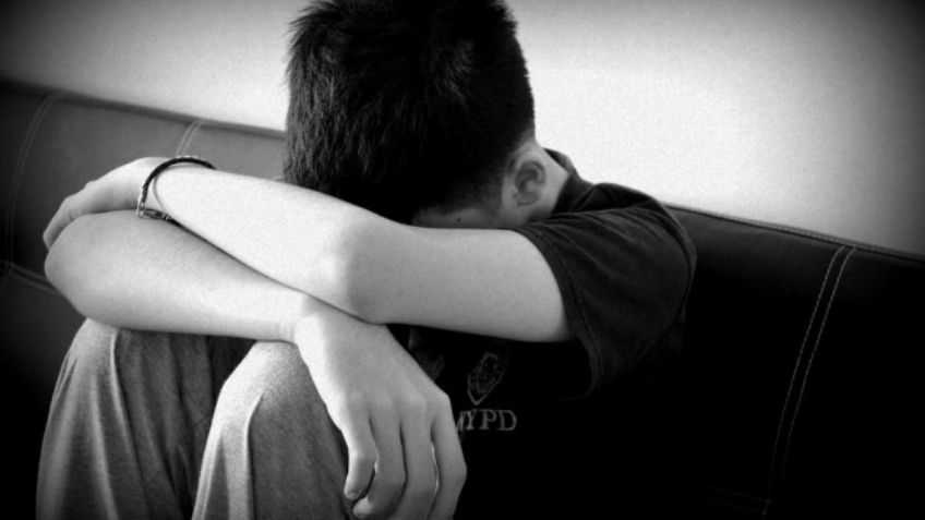 Adolescente se suicida al no poder cumplir con la carga escolar; lo encontraron colgado