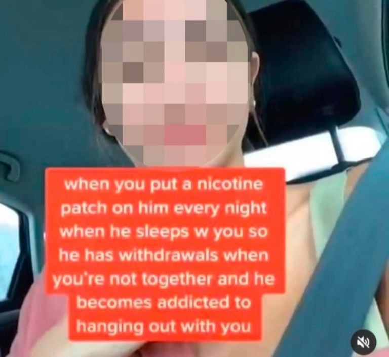 Mujer le pone parches de nicotina a su novio para que se enamore de ella