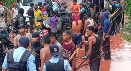 Grupo ilícito masacra a más de una decena de indígenas; busca controlar una mina