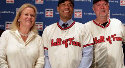 MLB coloca a miembro del Salón de la Fama Roberto Alomar, en ‘lista de inelegibles’