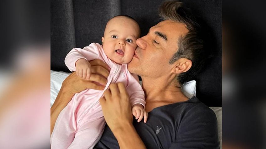 VIDEO: ¡Papá luchón! Exhiben que Adrián Uribe hace esto en su papel de padre