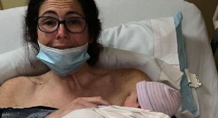 ¡Bebé en el inodoro! Mujer no sabía que estaba embarazada hasta que dio a luz en el baño