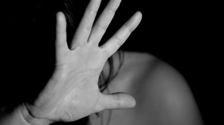 Hombre estrangula a una adolescente; la violentó porque terminó su noviazgo con él