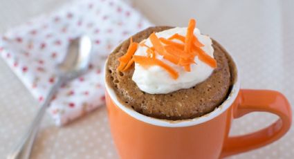 Día de las Madres: Deléitala con un exquisito y económico 'mug cake' de zanahoria
