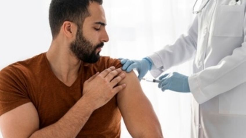 Las vacunas anti-Covid de Pfizer y Moderna no afectan la salud reproductiva de los hombres