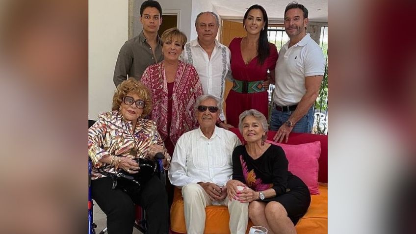 2 grandes de Televisa: Silvia Pinal celebra con sus hijas y Eric del Castillo el Día de las Madres