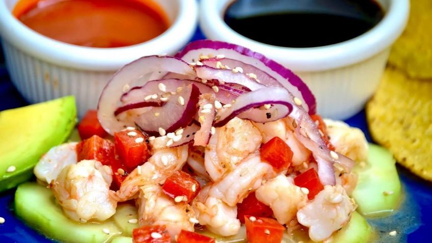 Surge #LadyComeGratis: No quiere pagar la cuenta del restaurante y la tunden en redes