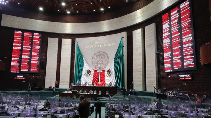 Diputado de Morena busca las Afores de los mexicanos para pagar los megaproyectos de AMLO