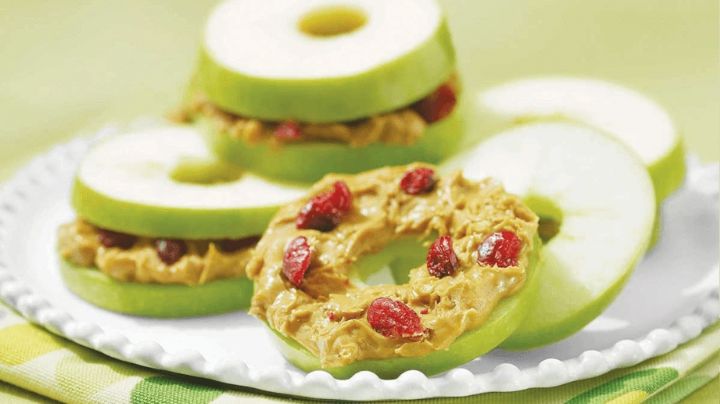 Comienza a comer saludable y rico con estas donas de manzana: Una receta de Chloe Ting