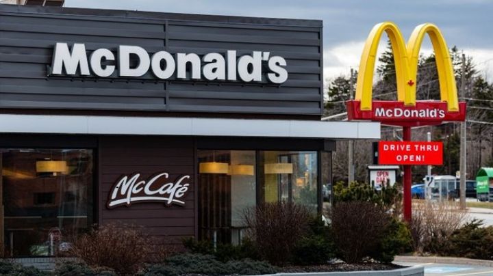 ¿Me encanta? McDonald's se une a Biden para difundir información sobre vacunas Covid-19