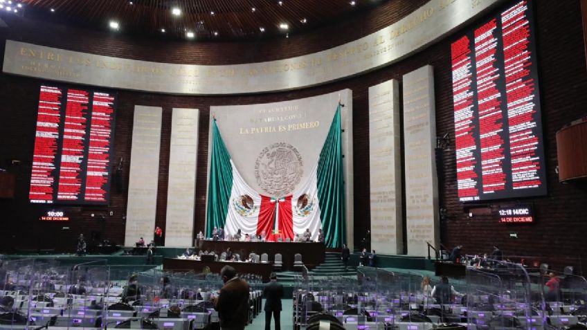 Diputado de Morena busca las Afores de los mexicanos para pagar los megaproyectos de AMLO