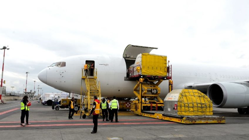 Covid-19: México recibe nuevo lote de más de 500 mil vacunas de Pfizer