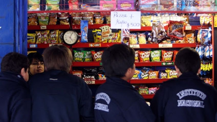 Colima aprueba la prohibición de la venta de comida chatarra a menores