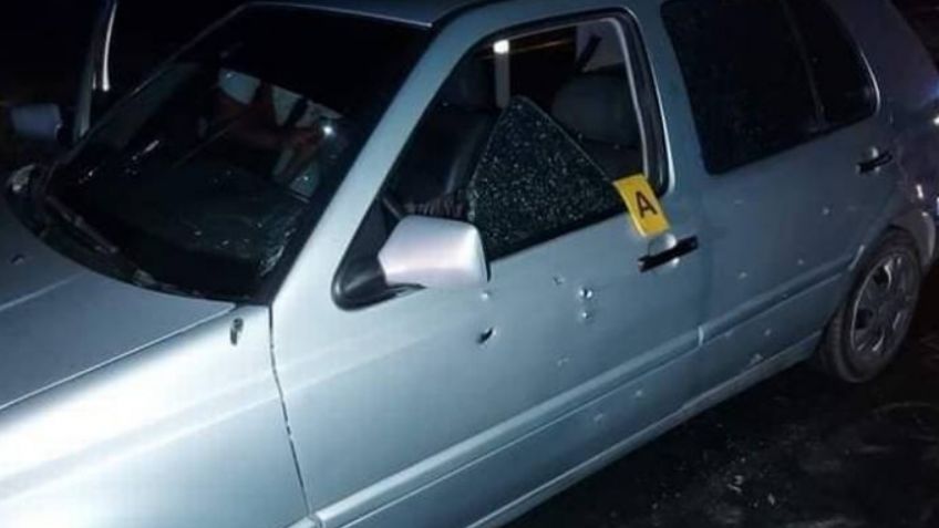 Sujetos acorralan y asesinan a automovilista en carretera; su carro también quedó baleado