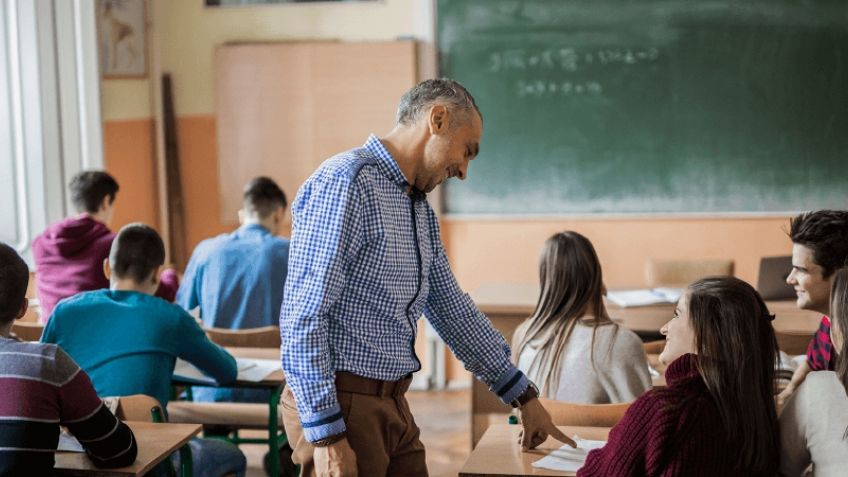 15 de Mayo: Averigua si la celebración del Día del Maestro será de asueto en México