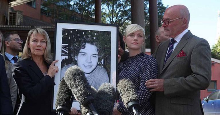 Owen Carey murió por una reacción alérgica
