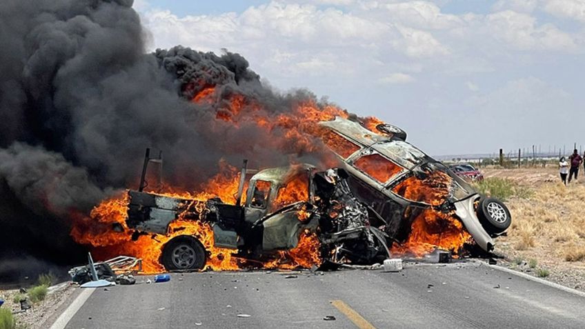 FUERTES IMÁGENES: Brutal accidente carretero deja 4 muertos; solo quedaron esqueletos calcinados
