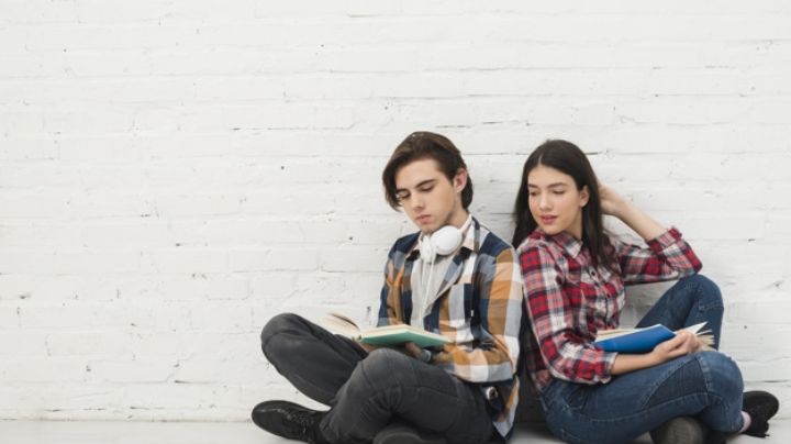 No dejes que su estado de ánimo decaiga con estas frases motivadoras para adolescentes