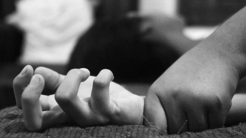 Sonora: Nelson violó a sus hijastras de 12 y 14 años; las tocaba mientras su madre dormía