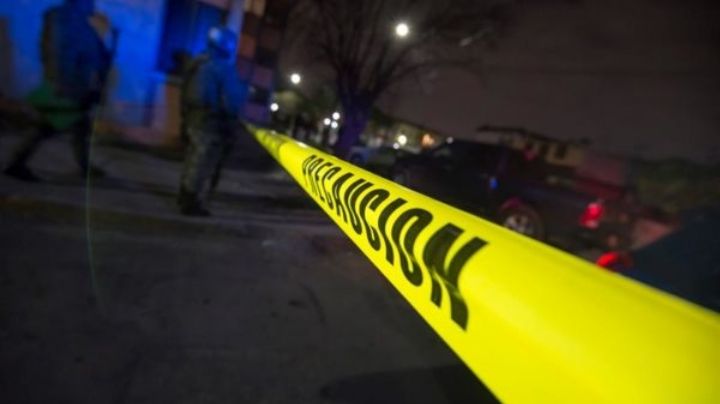 Acuchillan y atacan a balazos a hombre en Mexicali; muere en el hospital