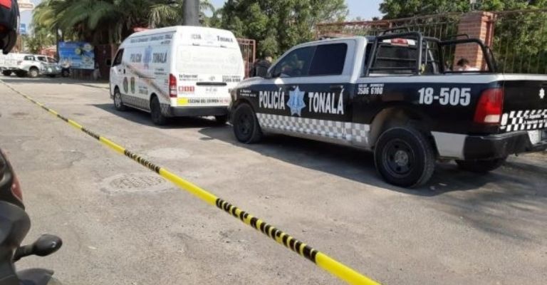 Autoridades llegan al lugar de los hechos