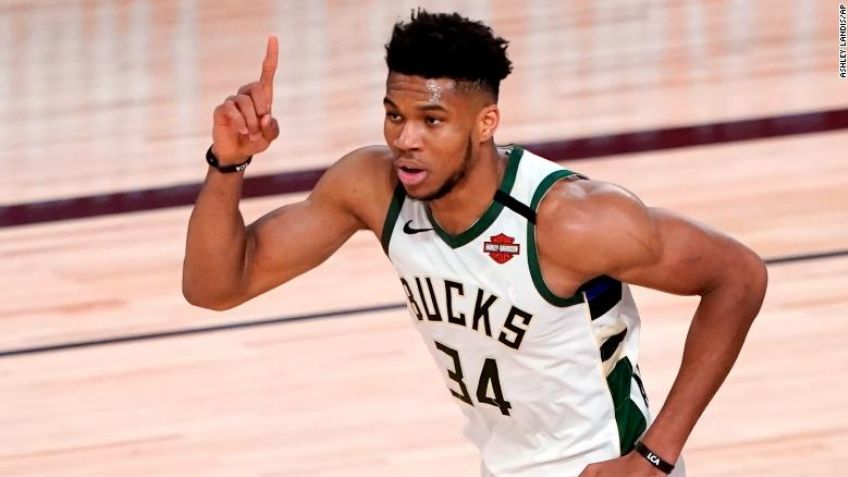 Antetokounmpo brilla más que Kevin Durant y los Bucks vencen a Nets