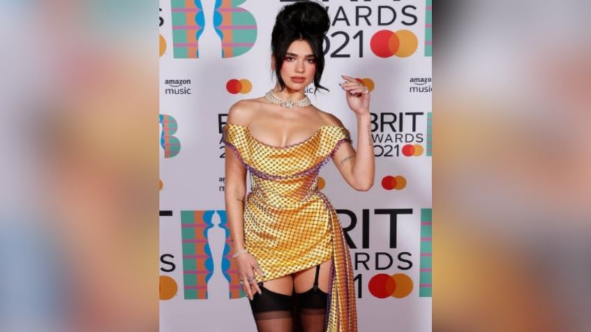 ¡Divina! Dua Lipa enamora todo Instagram al posar en atrevido atuendo rosado