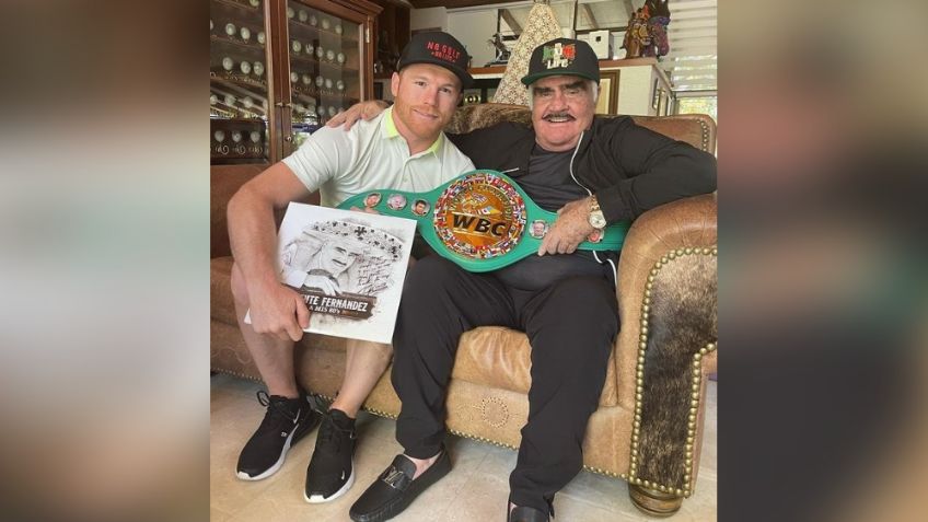 "Mano larga": Conductores de 'Sale el Sol' destrozan a Vicente Fernández por foto con 'Canelo'