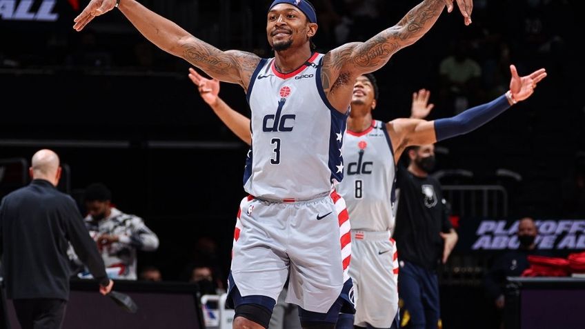 Wizards muestran su magia; arrollan a los Pacers y están en los playoffs de la NBA