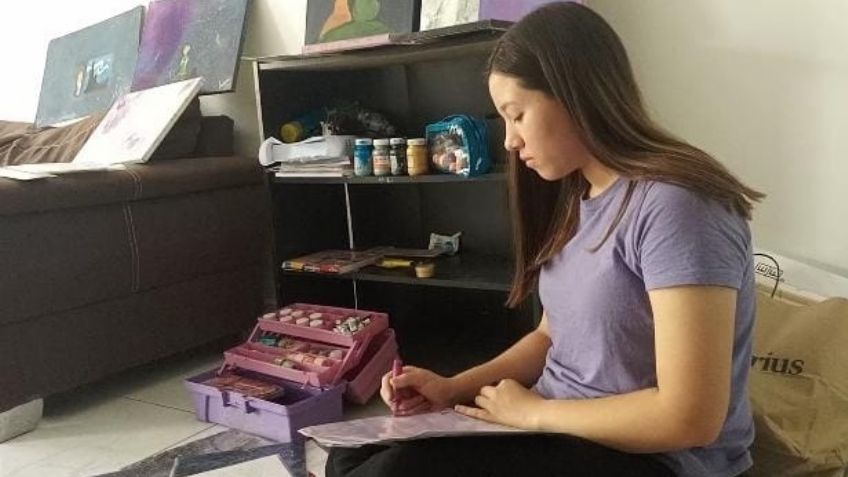 Estudiante de 17 años da asesorías y pinta como terapia para afrontar la pandemia