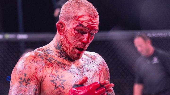 Pelea brutal: Enfrentamiento de MMA acaba  en baño de sangre; peleador se niega a parar