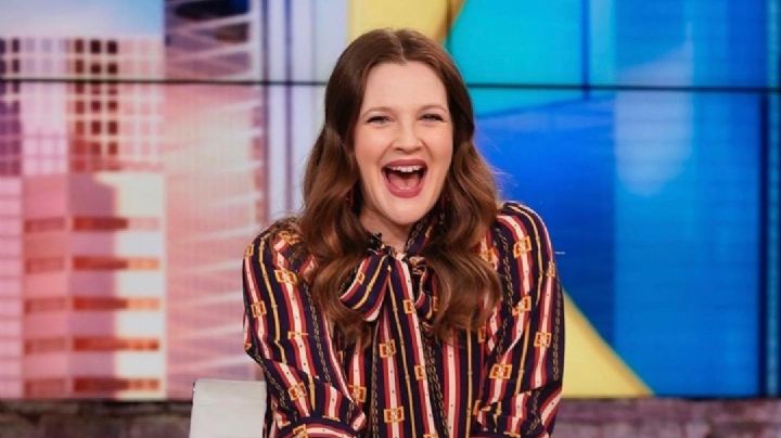 Número equivocado: Drew Barrymore manda por accidente fotos desnuda a menor de edad