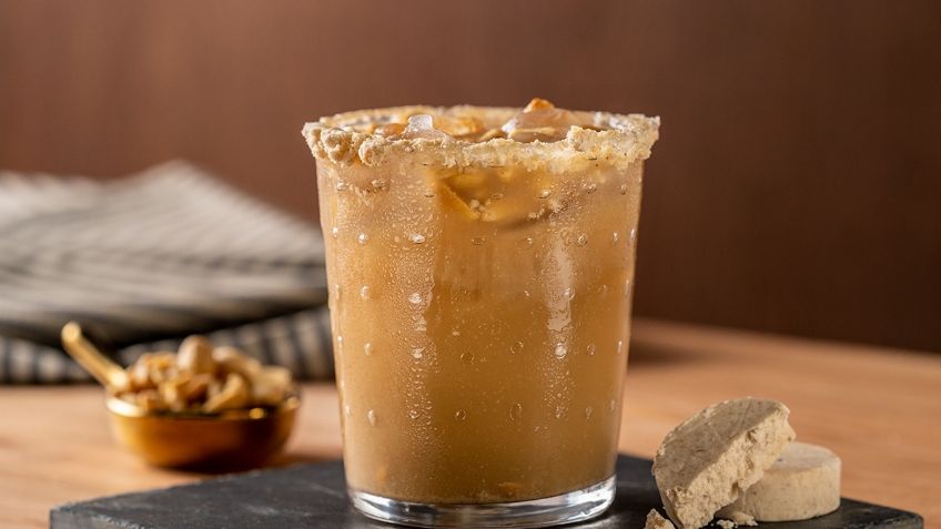 Lleva el sabor de tu café a otro nivel con este maravilloso carajillo de mazapán