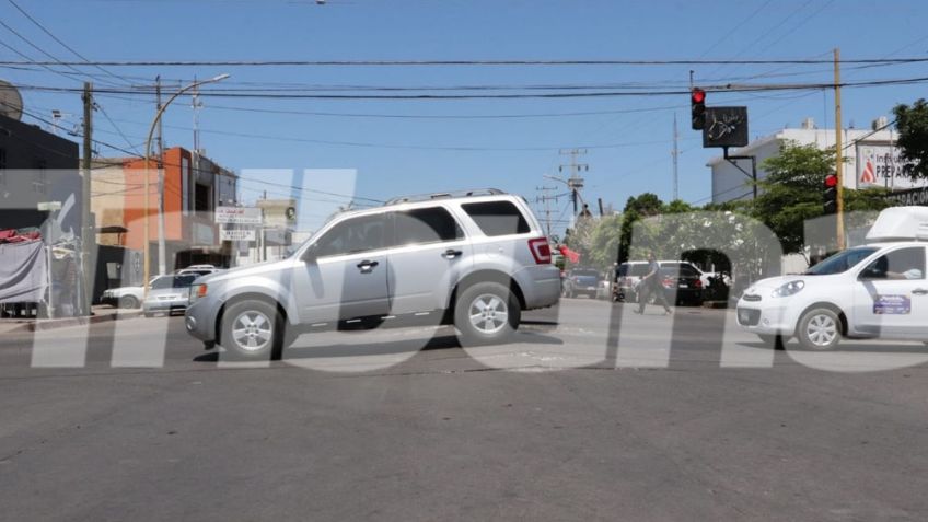 Mal estado de crucero causa molestias a automovilistas de Ciudad Obregón