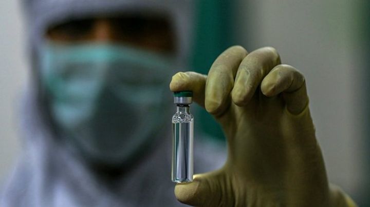 Muere paciente que recibió vacuna Janssen contra Covid-19; Bélgica restringe su uso