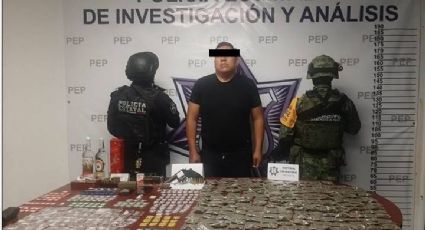 Detienen a mando policial de Puebla por posesión de más de 300 dosis de diversas drogas