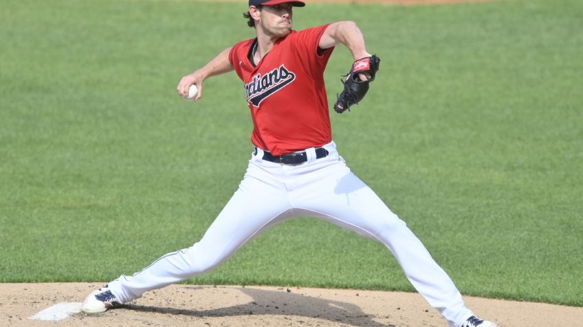 Los Indios se imponen ante los Tigres con joya de 12 ponches de Shane Bieber