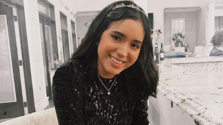 ¡Nuevo ícono de la moda! Domelipa sorprende con original estampado en sus pantalones