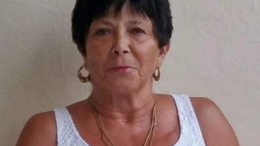 Mujer de 70 años muere después de que la dejaran caer de una mesa de operaciones