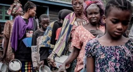 Advierten sobre un posible brote de cólera entre desplazados por erupción de volcán en el Congo