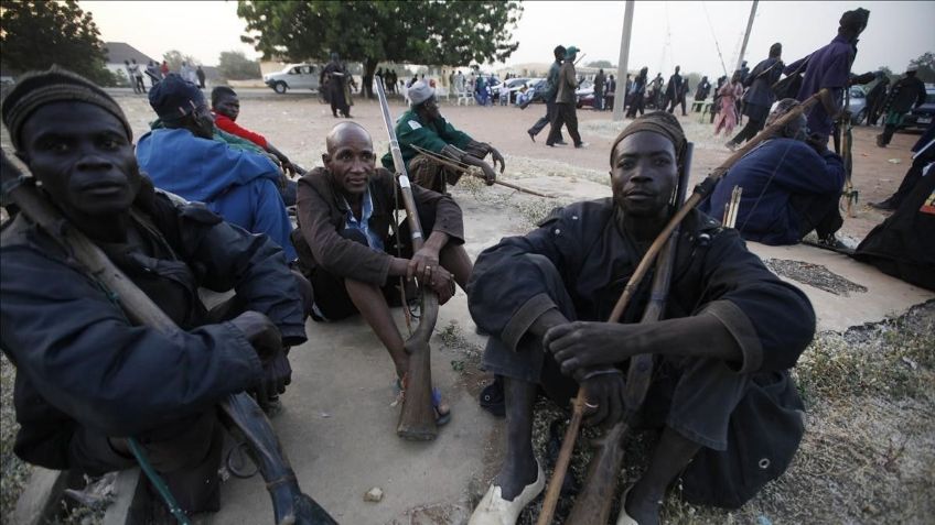 Secuestro masivo: Hombres armados raptan alrededor de 100 niños de una escuela en Nigeria